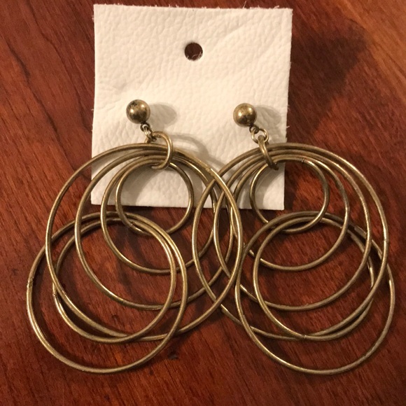 Free People Orbit Hoop Earings - Picture 3 of 3